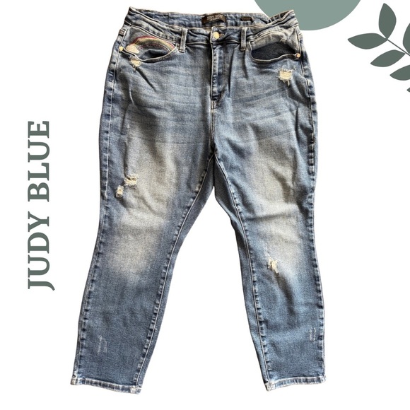 Judy Blue Distressed Rainbow Embroidered Jeans - Blue Denim Size 20W - Picture 1 of 8